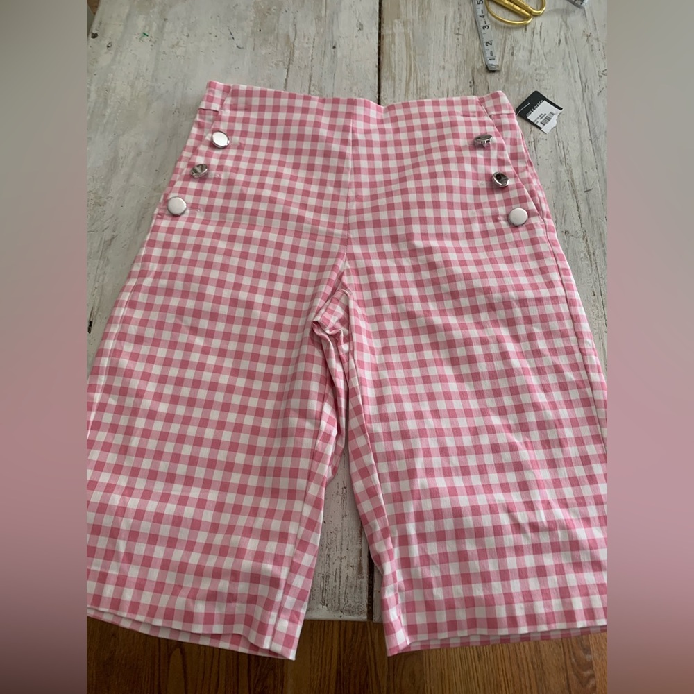 Long Pink and White Shorts NWT Size Small